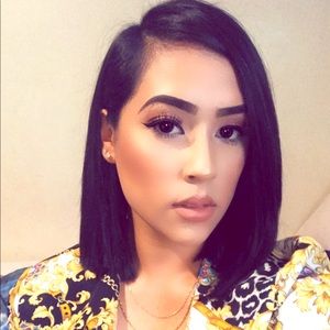 Meet your Posher, Karina